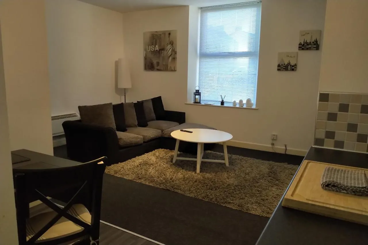 Station Suite – Simple2let Serviced Apartments Halifax